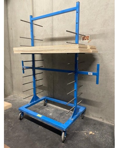 à vendre 3 CHARIOTS DE SECHAGE