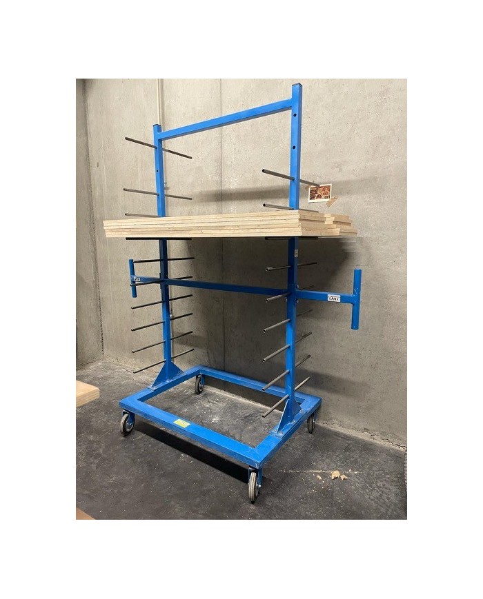 à vendre 3 CHARIOTS DE SECHAGE