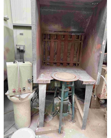 CABINE D'EMAILLAGE AVEC PLATEAU TROUNANT MOTORISE (44)